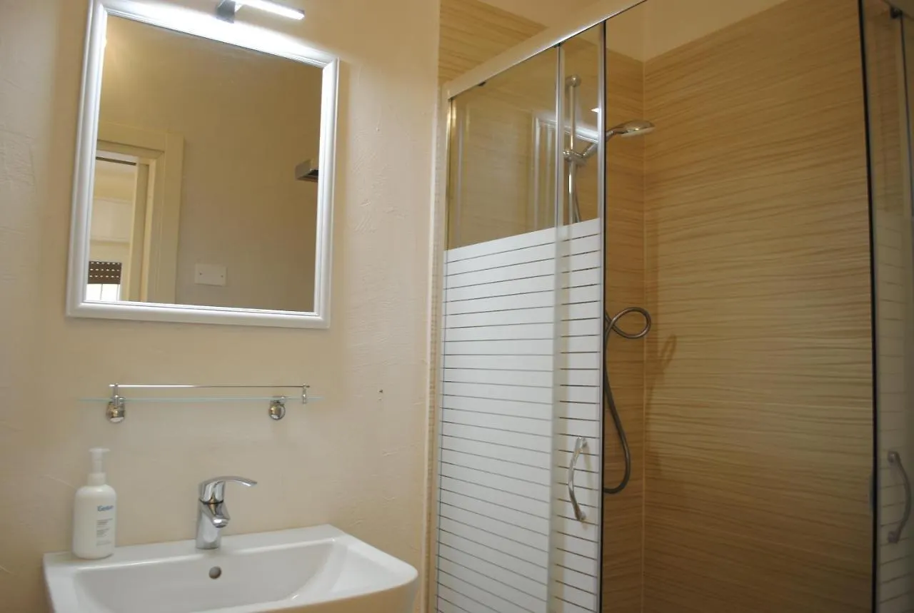 Dreaming Piazza Erbe Rooms Verona Italy